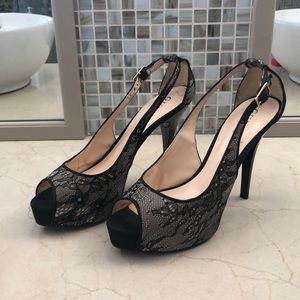 Guess Platform Pump